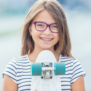 Have a Teen With Metal Braces? Study Shows They Should Be Extra Careful Putting Their Phone Up To Their Head