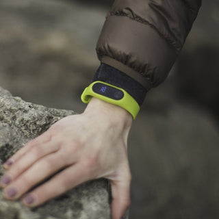 Are Fitbits Safe? Here's What You Need To Know About Radiation and Symptoms from this Fitness Tracker