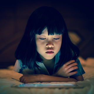 Expert Tips and Tools For Kids Safe Screentime.  The Guide To Sleep, Eyesight, EMF and Healthy Children