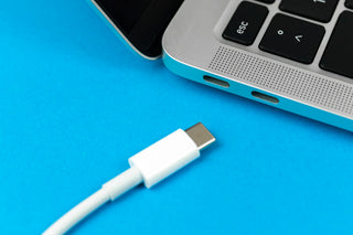 SaferTech Grounded Charger. No EMF Charging Ports+5 Plug Surge Protected Outlets