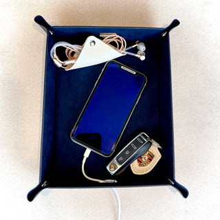 smartphone charging station
